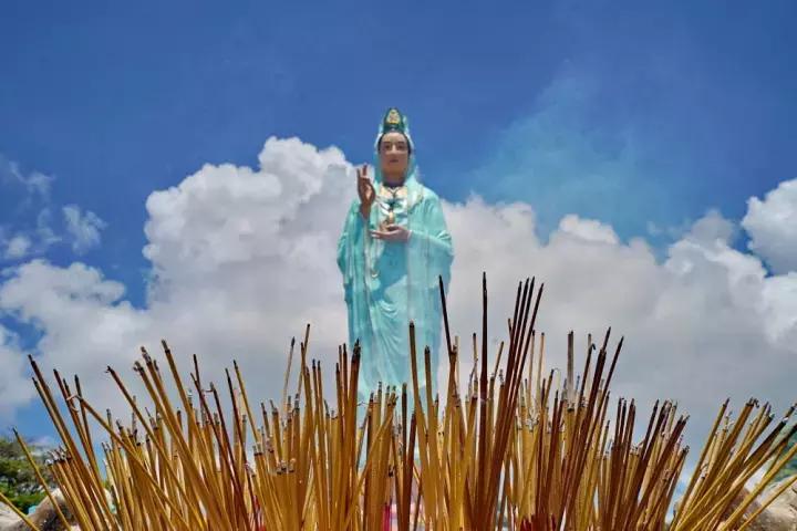 越南十大观音庙,越南岘港的观音佛像