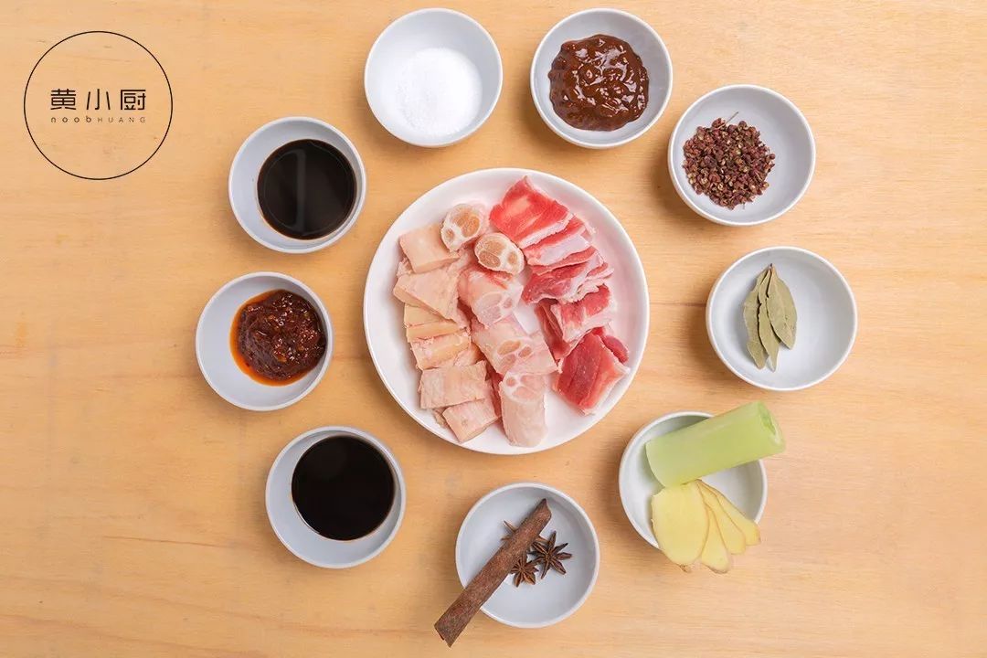 软烂入味的筋头巴脑,老饭骨筋头巴脑锅正宗做法