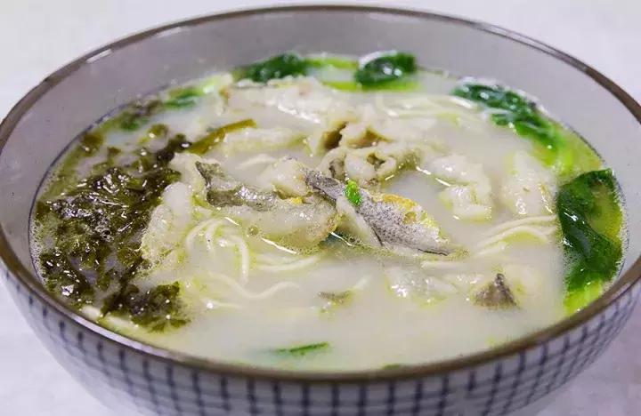 上海必吃榜第一名黄鱼面,上海50一碗的黄鱼面