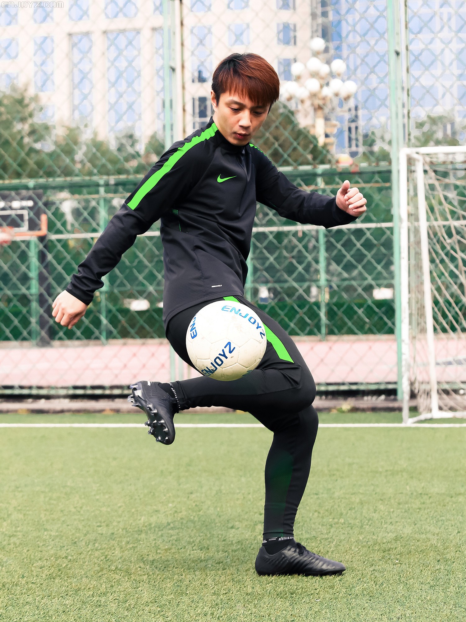 传奇7足球鞋特点,传奇7足球鞋新配色