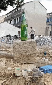 此图无法显示,没看懂这个图想表达什么意思