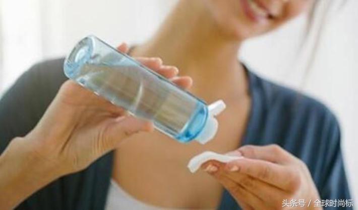 使用爽肤水泛红很快就恢复,爽肤水能快速拍入皮肤吗