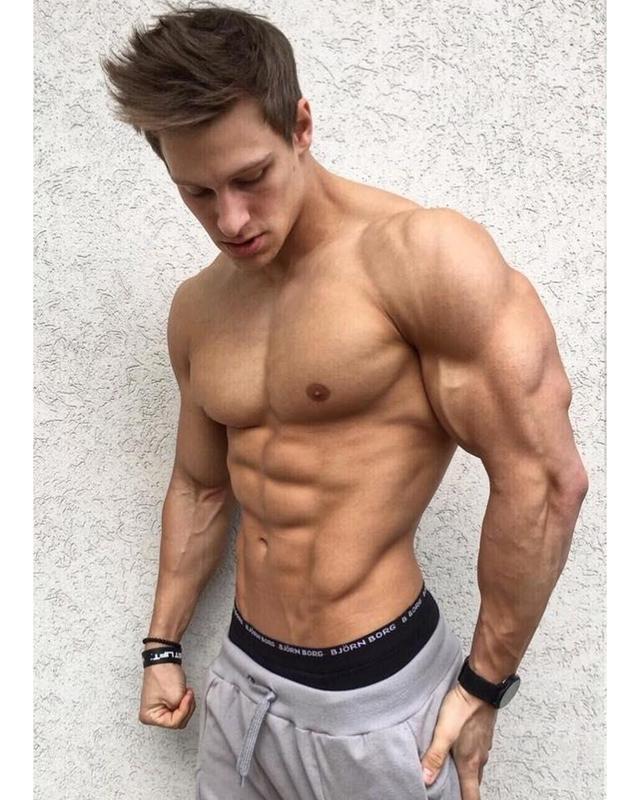 鍝戦搩鍋ヨ韩鑲岃倝璁粌鍔ㄤ綔,鍦ㄥ鍝戦搩鍋ヨ韩鑲岃倝璁粌