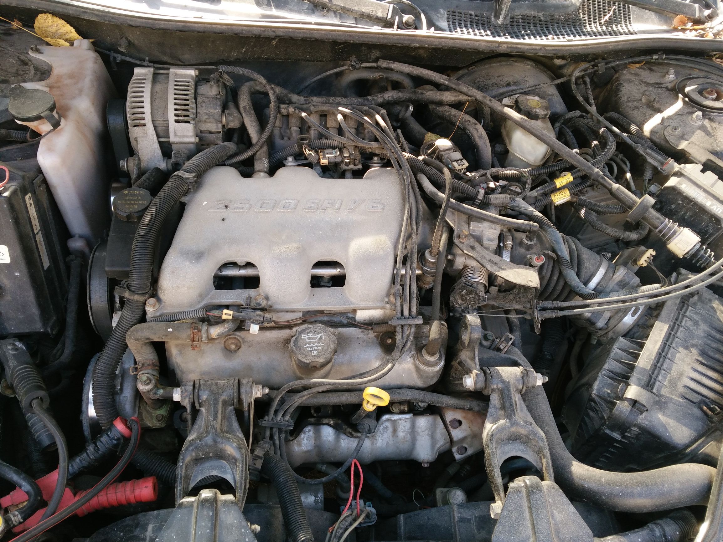 2012年别克君威2.4自动挡高配油耗,2021别克君威2.0油耗真实油耗多少