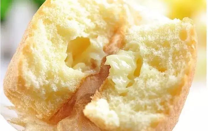 获亿元资本进驻，和三只松鼠做战友，这家晋江企业专产网红零食