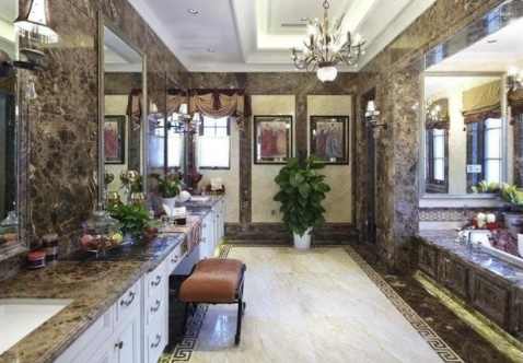 新房入住，媳妇用美缝剂填充瓷砖缝隙，实用美观，太聪明了