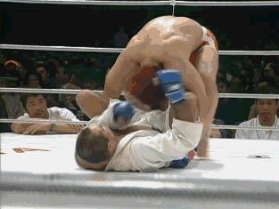 比一龙更惨烈的失败!世界最强格斗家族擂台受辱,被迫弃战!