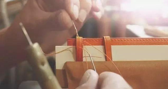 爱马仕皮革表带制作过程，你知道吗？请收藏
