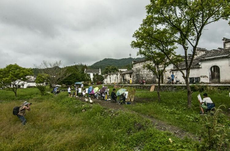 西递附近最著名的景点,西递村美丽的风景