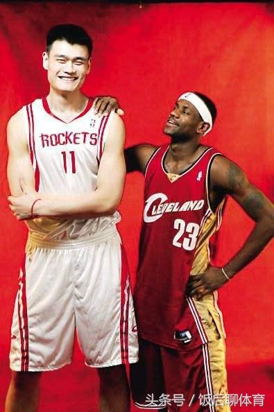 詹姆斯8500万美元和湖人续约,詹姆斯十亿美元终身代言合同