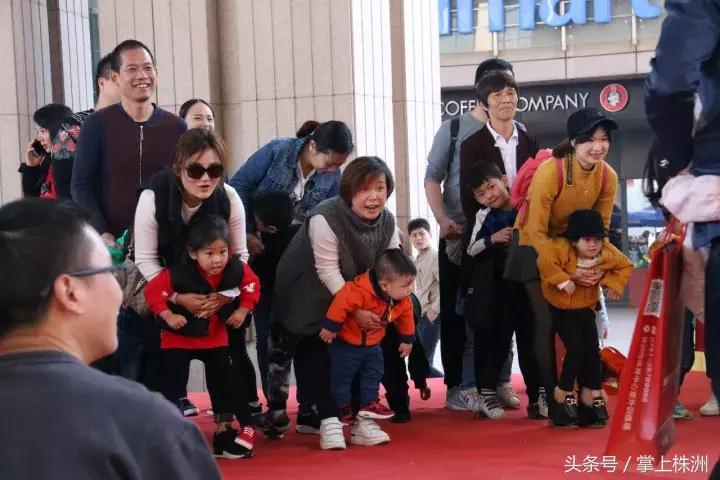 足球要从娃娃抓起图片,足球要从娃娃抓起标语