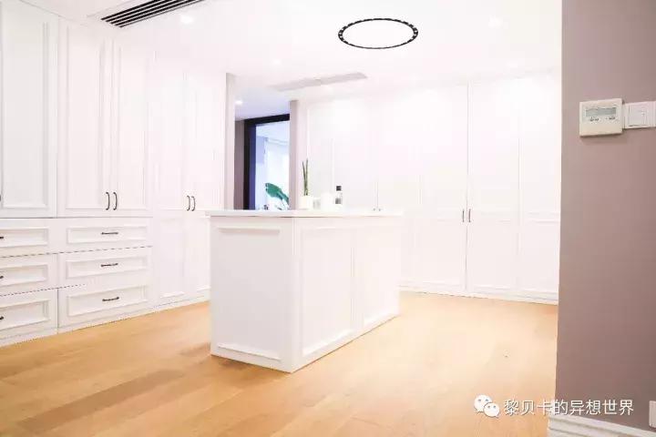 小户型衣帽间浴缸一体,浴缸衣帽间装修10平方米