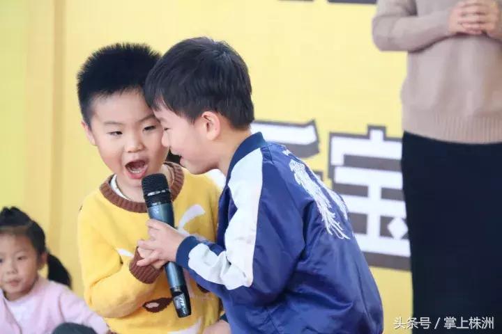 足球要从娃娃抓起图片,足球要从娃娃抓起标语