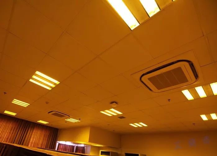 第十五届全国民间读书年会韦力撰