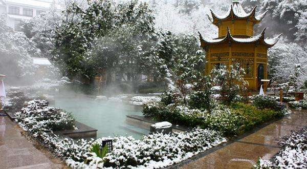 南京泡温泉推荐汤山,立冬来泡个温泉