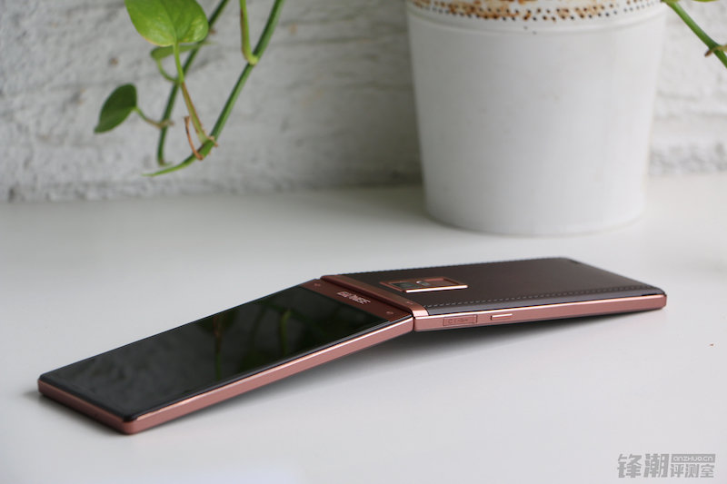 金立翻盖天鉴w909,金立天鉴w909是老人机吗