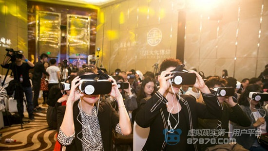 VR短片《万水千山》导演:200万几乎全烧在场景布置上