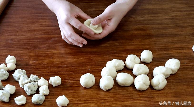 用烤箱做烧饼的家常做法,教你在家用烤箱做烧饼