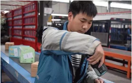 铁血双11,战狼指挥部!德邦、安能、中通、百世、云鸟、驹马……