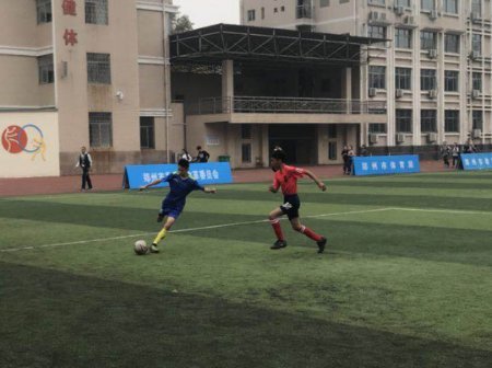 笑傲足球，郑中男儿绿茵写辉煌——郑州中学足球队喜获2017年郑州市“市长杯”青少年校园足球联赛亚军