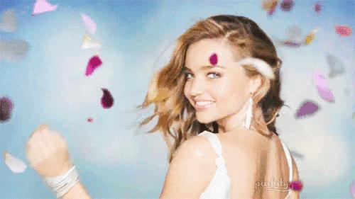 如何练出迷人蝴蝶背,美体美背计划