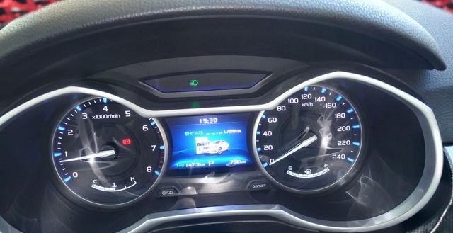 对比捷达和桑塔纳,新桑塔纳和新帝豪哪个好