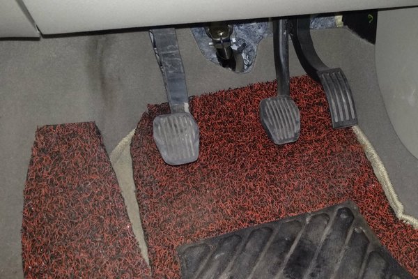 二手车福克斯哪年的值得购买,福克斯2012款三厢1.6l自动风尚型