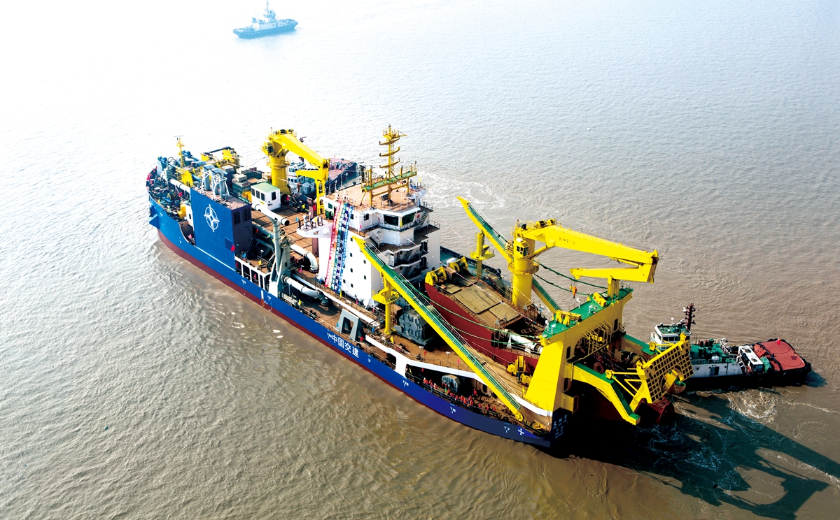 天鲲号航母下水照片,天鲲号简介