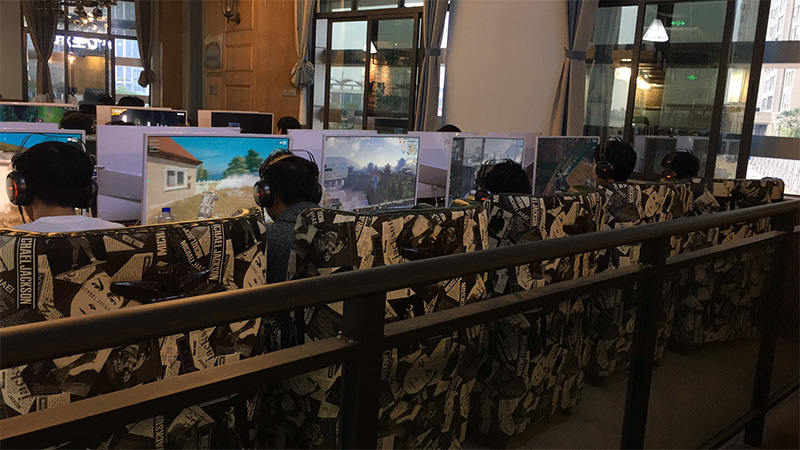 网咖键鼠推荐,现在电竞网咖一般用什么键鼠套装