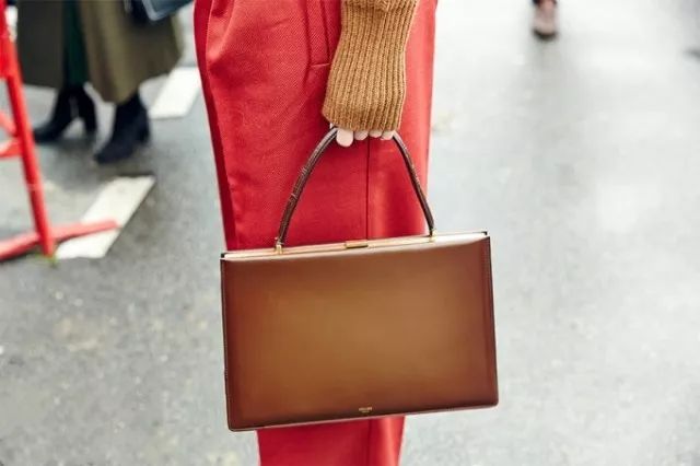 月入1w买20w的车,月薪5000的我是怎么存钱买房的