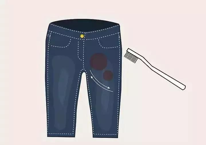 牛仔裤的油污渍如何去除,牛仔裤顽固污渍怎么去除