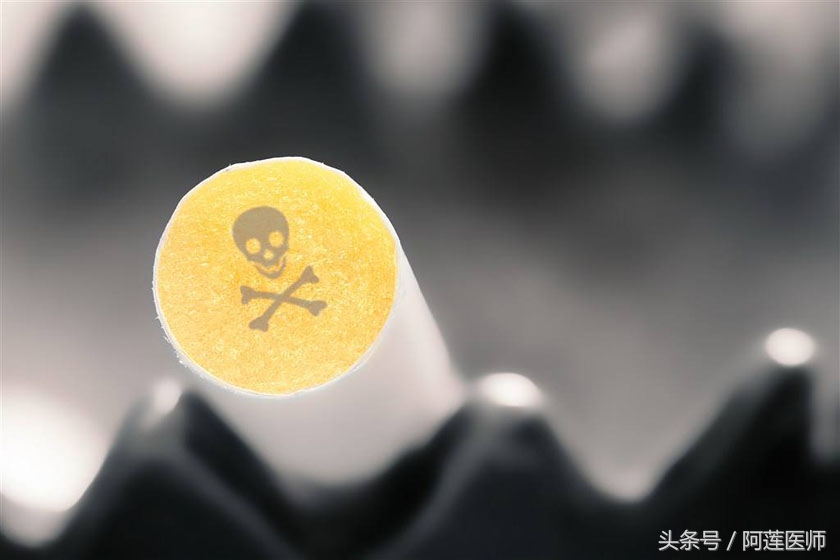 阿莲医师:他15岁吸烟前半生一事无成,38岁戒烟后半生重拾信心!