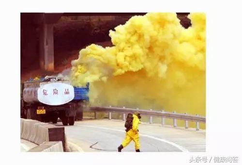 两种清洁剂混合使用会中毒吗,清洁剂与什么结合会爆炸