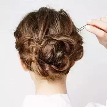 冬天懒人编发教程简单好看成熟,日常冬季编发教程简单好看