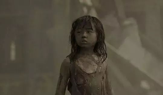 28岁荣获金马奖10项最佳女主角奖,8岁女孩获得百花奖