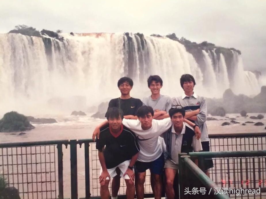 24年前一批足球少年留洋巴西,但青春已逝,中国足球依旧未雄起
