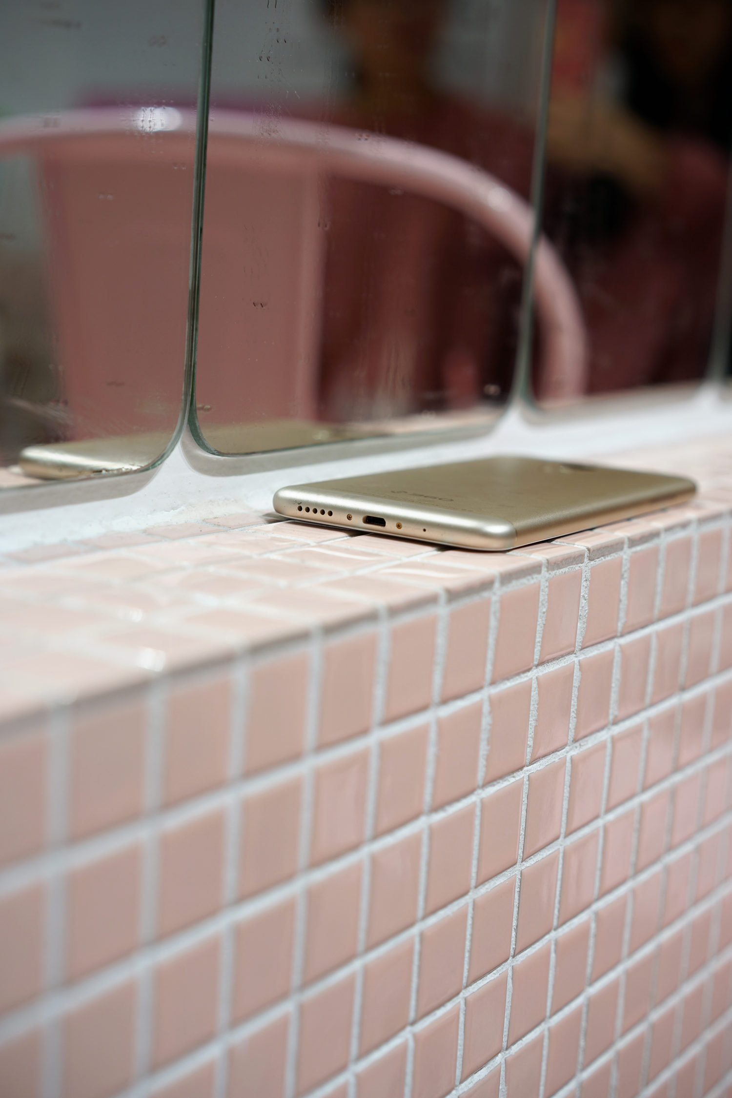 360手机vizza全新配色小镇蓝,360手机vizza