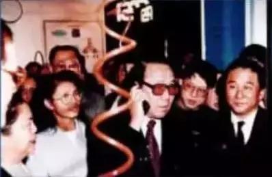 苹果手机发展史全过程,中国手机发展史完整版