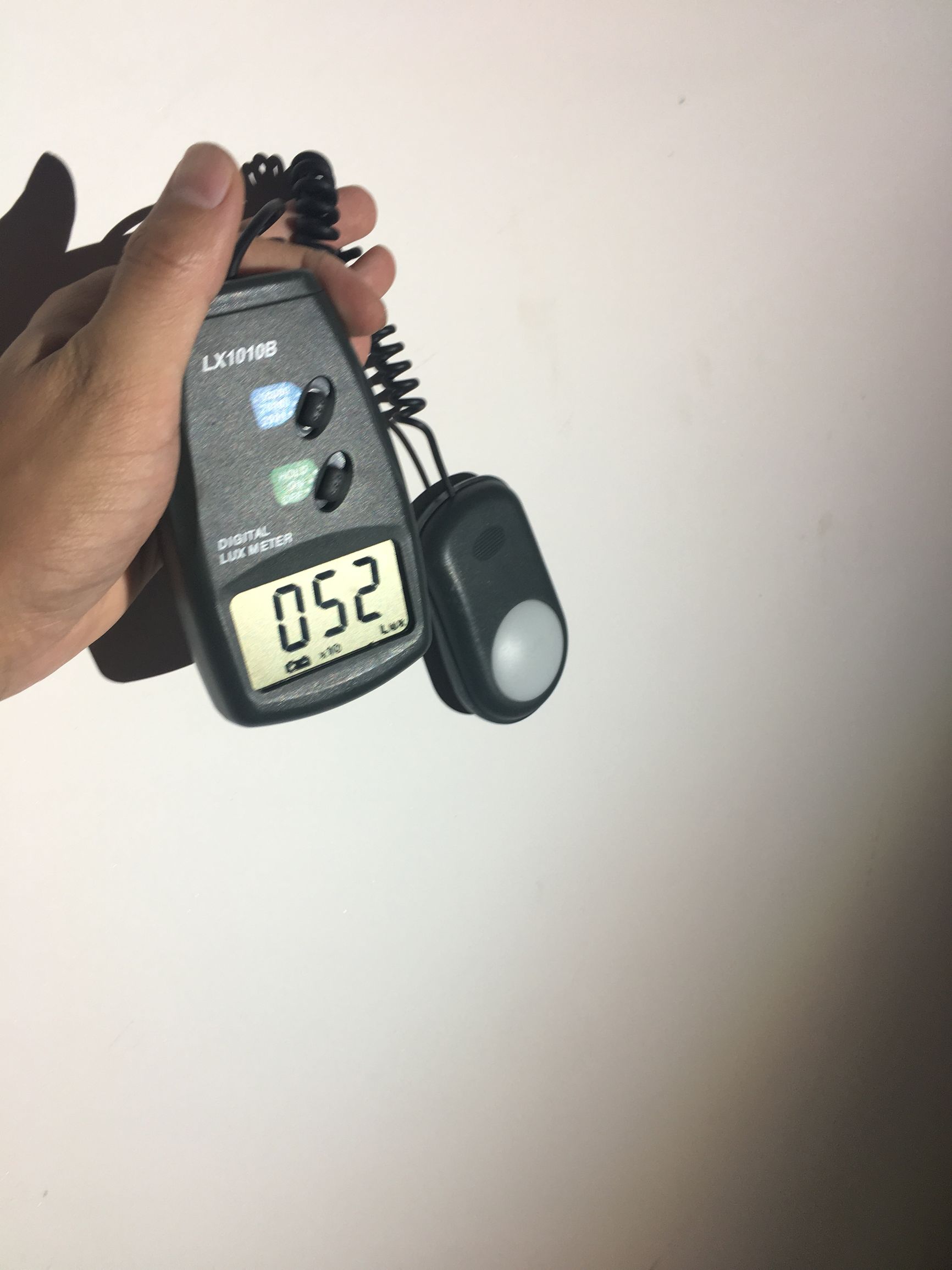 改灯匠,led透镜好还是海拉5透镜好