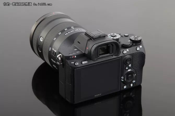 索尼a7r3使用外置闪光灯,索尼全画幅微单a7r3
