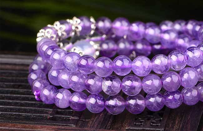 怎么挑选合适自己的水晶,怎么选适合自己的水晶颜色