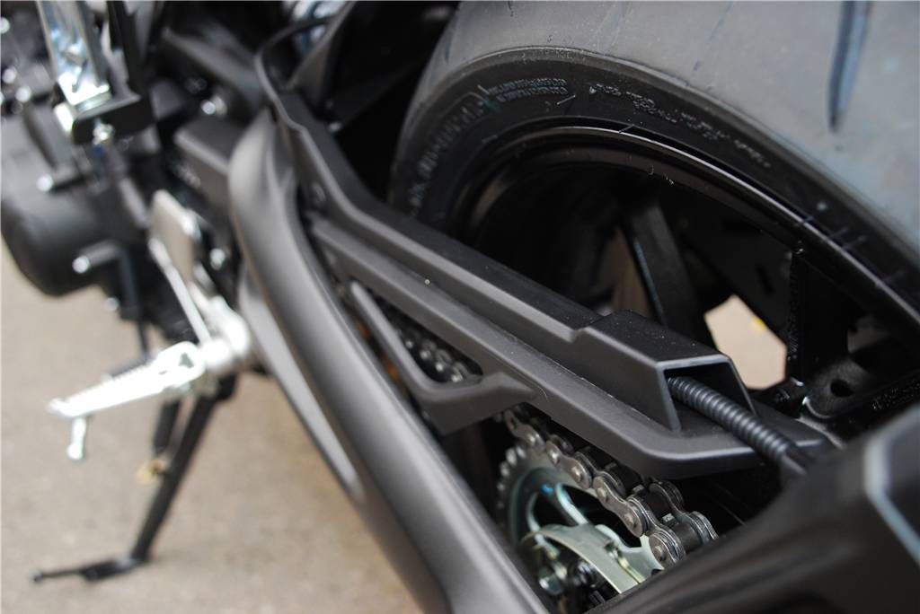 闆呴┈鍝坢t-09椹潵瑗夸簹,绮夎壊闆呴┈鍝坢t09