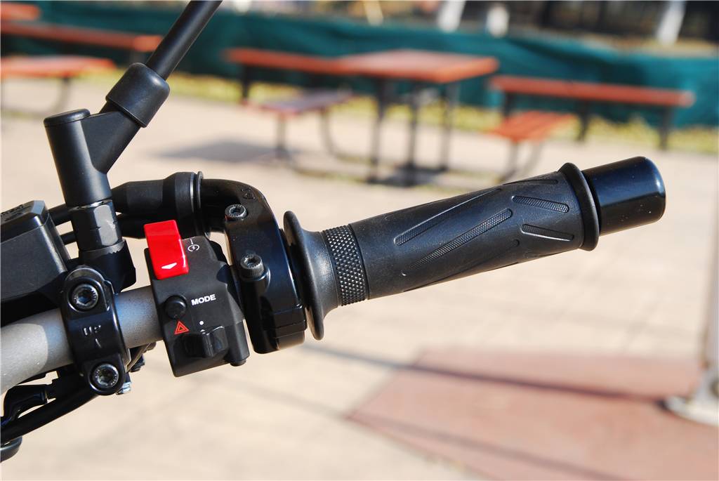 闆呴┈鍝坢t-09椹潵瑗夸簹,绮夎壊闆呴┈鍝坢t09