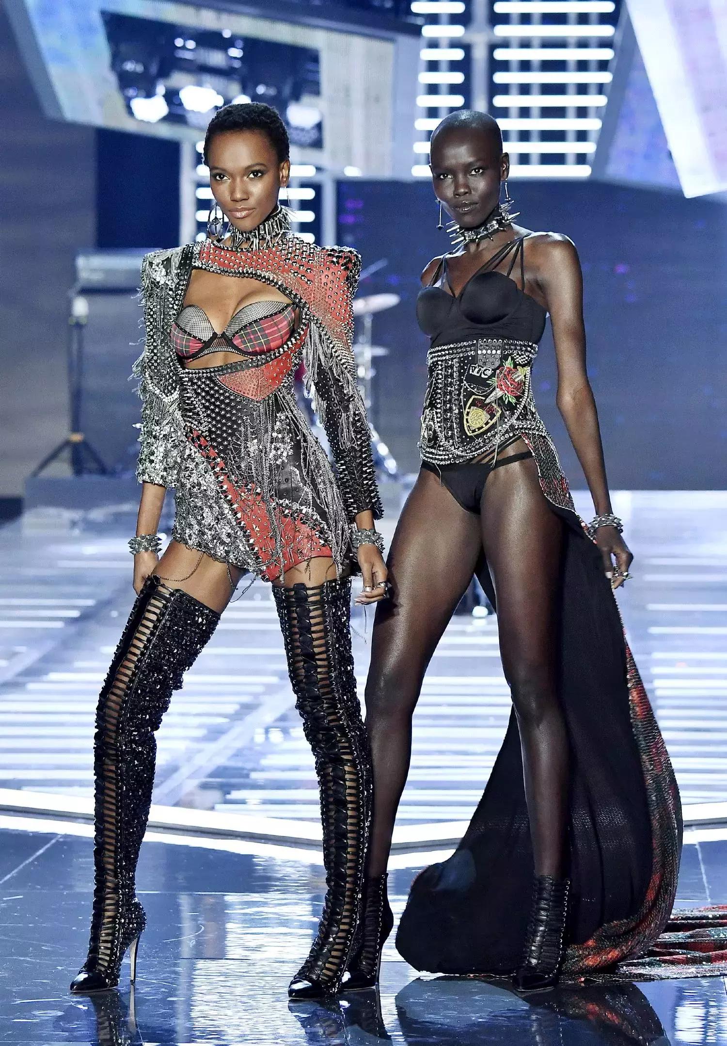 经典维密大秀,2017年维密大秀精彩集锦