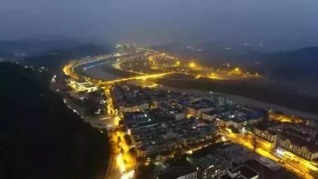 大红河60岁啦！这里到底有多美？跟着13县市的方队一起来看看