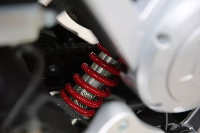 复古250摩托车叛逆者质量怎么样,Kawasakininja250复古