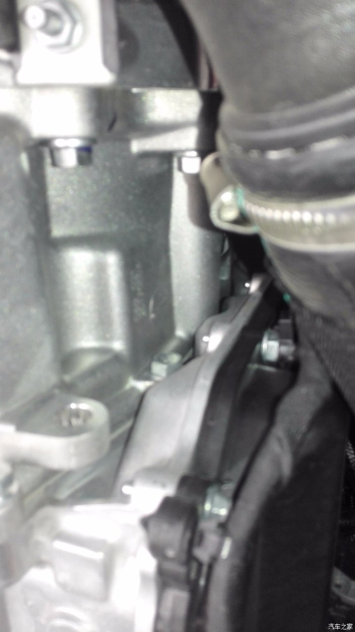 金牛座和宝马5系驾乘感受,福特金牛座与a6驾乘感受