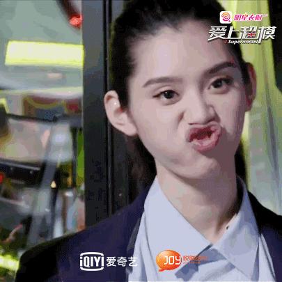 维密大秀奚梦瑶摔跤视频,维密秀奚梦瑶摔跤事件