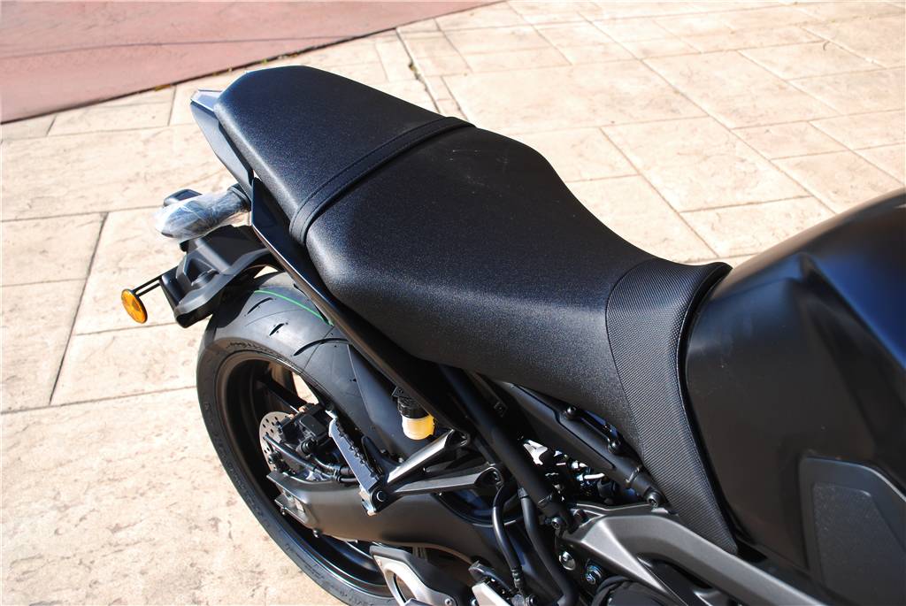 闆呴┈鍝坢t-09椹潵瑗夸簹,绮夎壊闆呴┈鍝坢t09