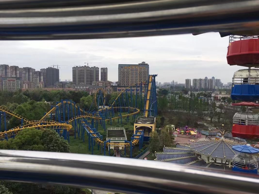 成都除了国色天香欢乐谷还有哪些,成都国色天香乐园好还是欢乐谷好